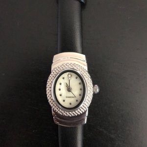 Delicate Leather Watch with Rhinestones